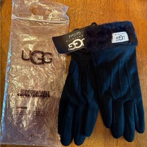 UGG Black Gloves with Plush Trim